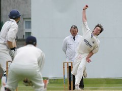 Quinno bowling