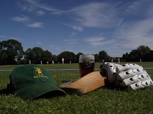 Norton Lindsey batsman preparing for their Sunday innings