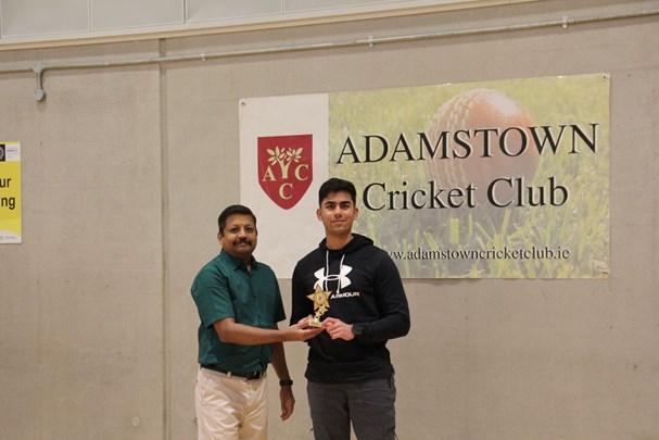 U17 Bowler