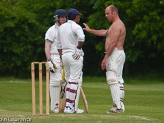 Vs Hornsey 23rd May Photo by Robin Lawrence